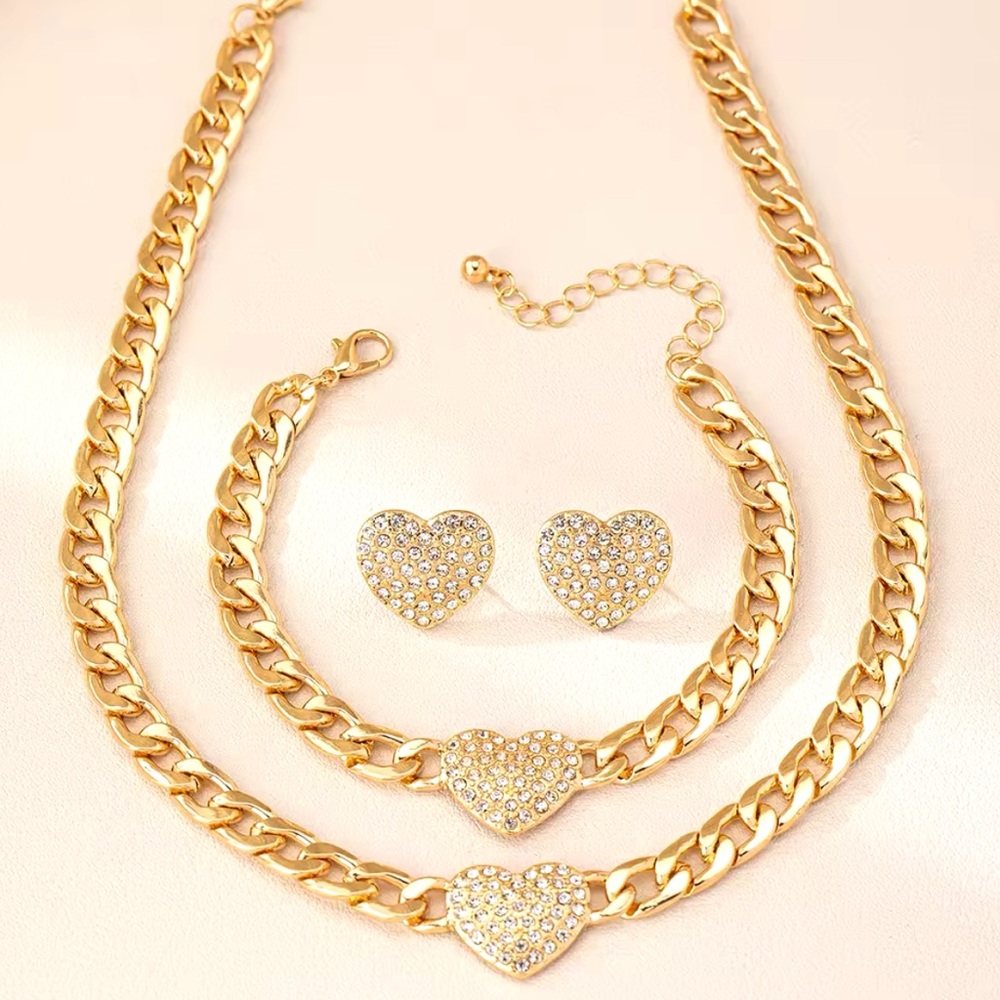 Jewelry Sets For Women Glass Heart Pendant Stud Earrings Necklace Bracelet
